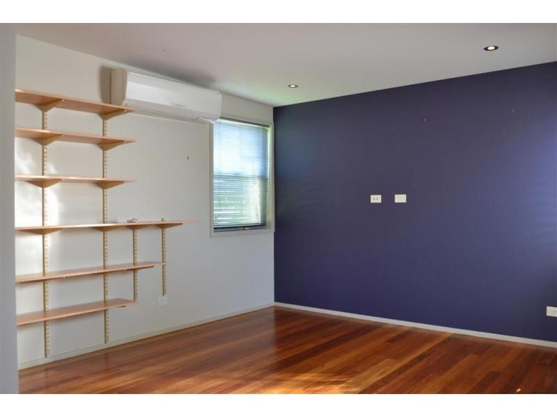 81 Kingfisher Lane, East Brisbane QLD 4169