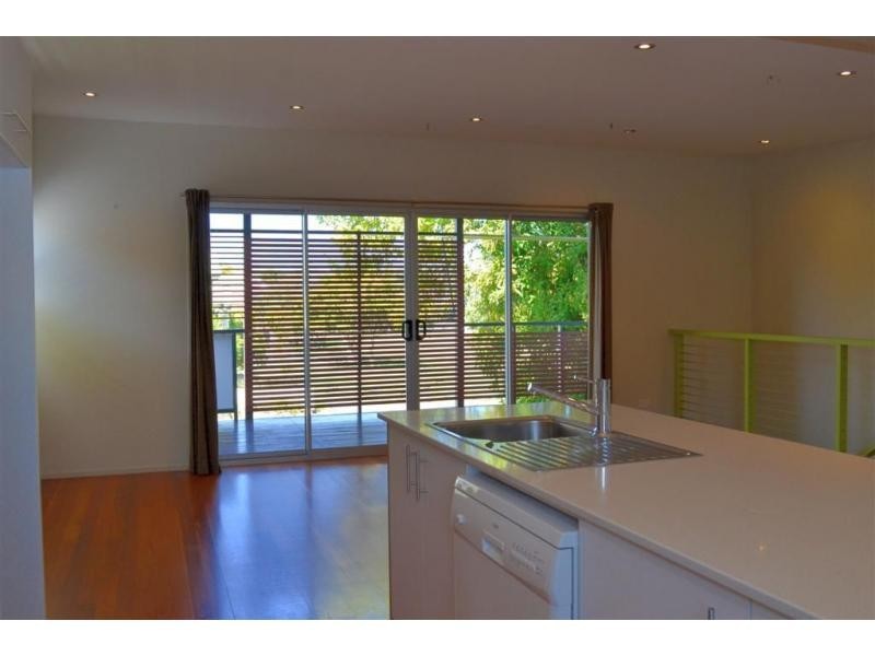 81 Kingfisher Lane, East Brisbane QLD 4169