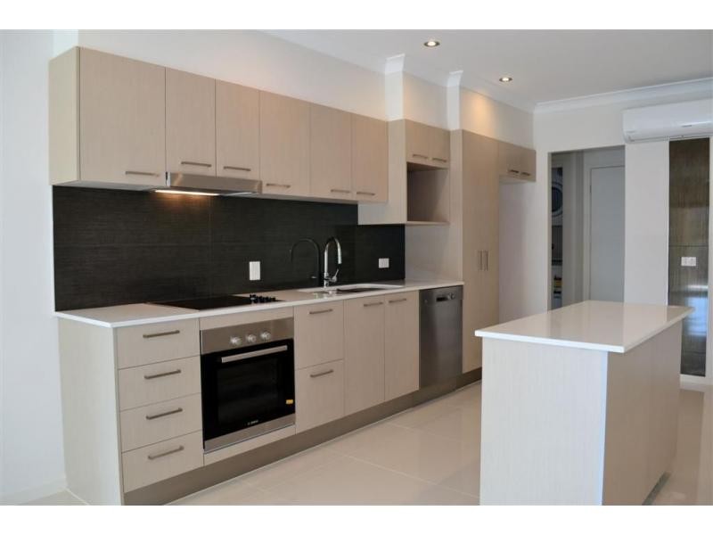 4/255 Wynnum Road, Norman Park QLD 4170