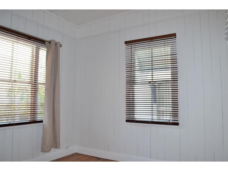 18 Grimes Street, Auchenflower QLD 4066