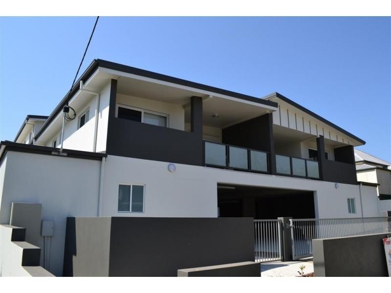 8/12 Lyon Street, Moorooka QLD 4105