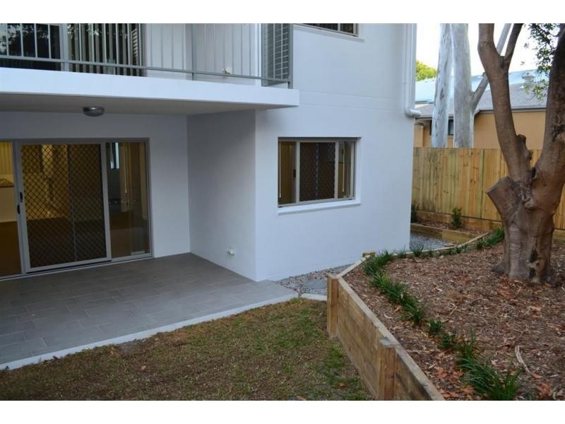 1-8/37 Palmer Street, Greenslopes QLD 4120