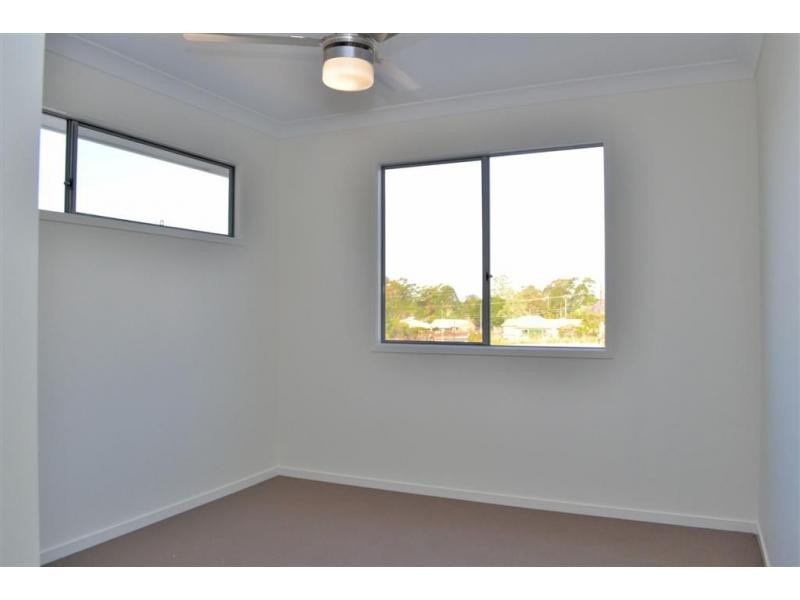 54 Second Avenue, Marsden QLD 4132