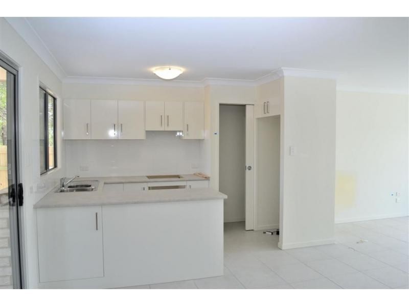 54 Second Avenue, Marsden QLD 4132