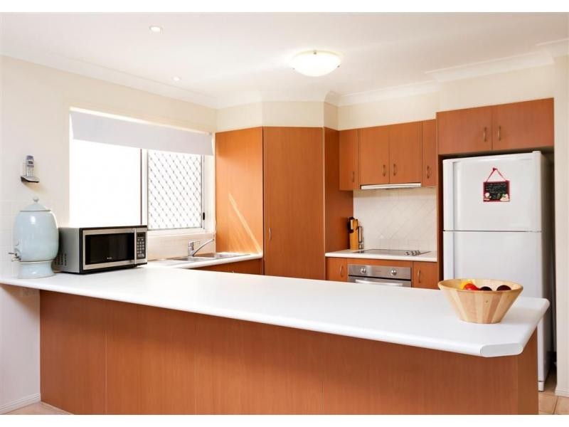 127 Blackwood Road, Manly West QLD 4179