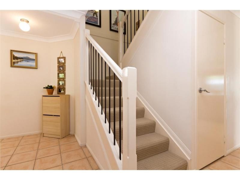 127 Blackwood Road, Manly West QLD 4179