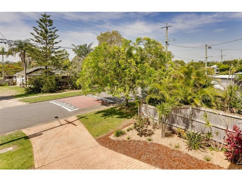 127 Blackwood Road, Manly West QLD 4179