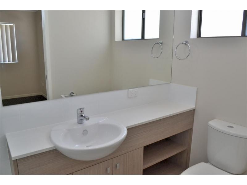 6/5 Seeney Street, Zillmere QLD 4034