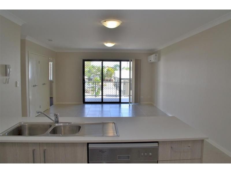 7/5 Seeney Street, Zillmere QLD 4034