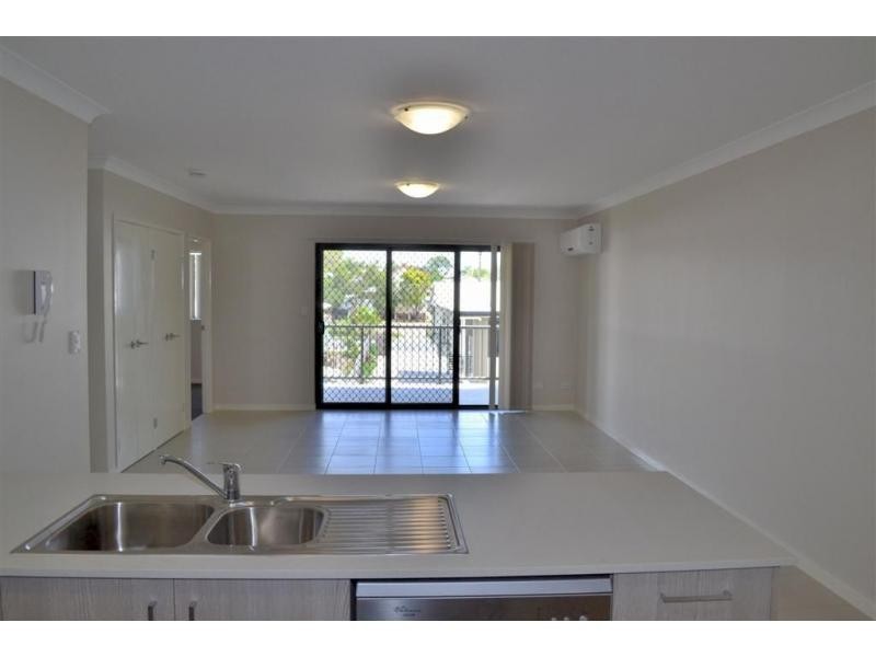 11/5 Seeney Street, Zillmere QLD 4034