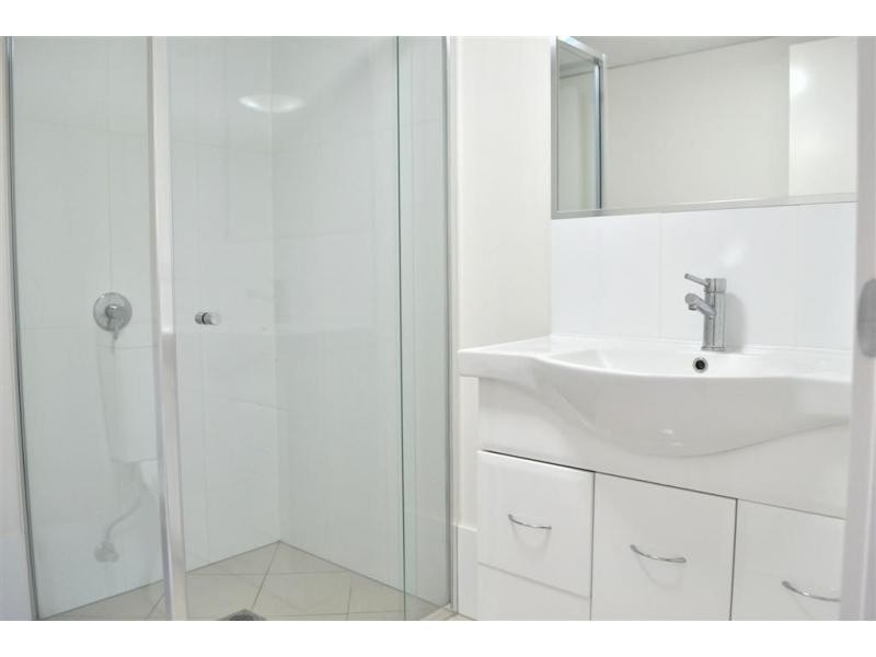 216/83 Lawson Street, Morningside QLD 4170