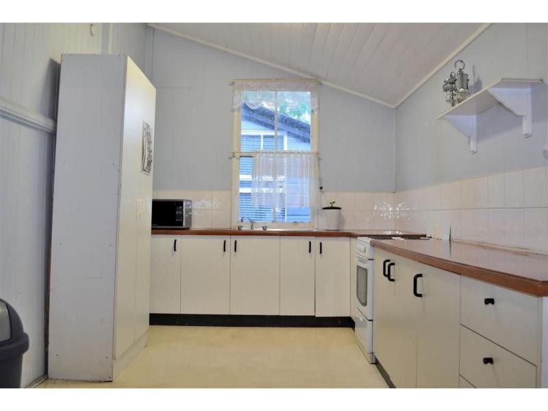 14 Morrissey Street, Woolloongabba QLD 4102