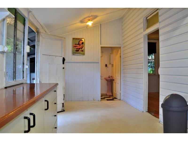 14 Morrissey Street, Woolloongabba QLD 4102