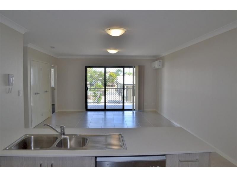 3/5 Seeney Street, Zillmere QLD 4034