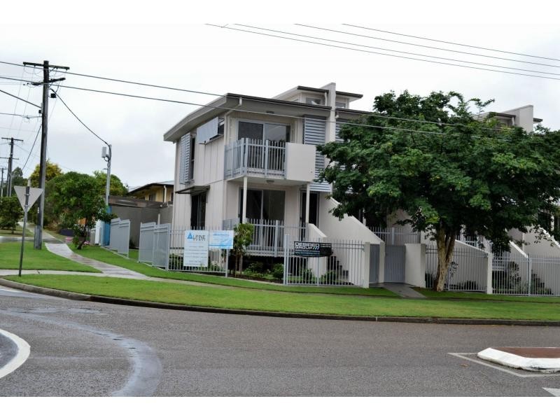 15-19 Zahel Street, Carina QLD 4152