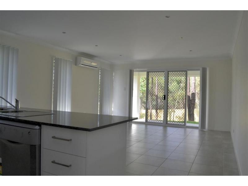 12 Forest Oak Court, Chuwar QLD 4306