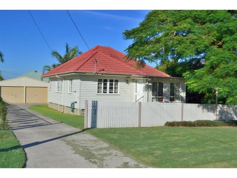 8 Glading Street, Manly West QLD 4179