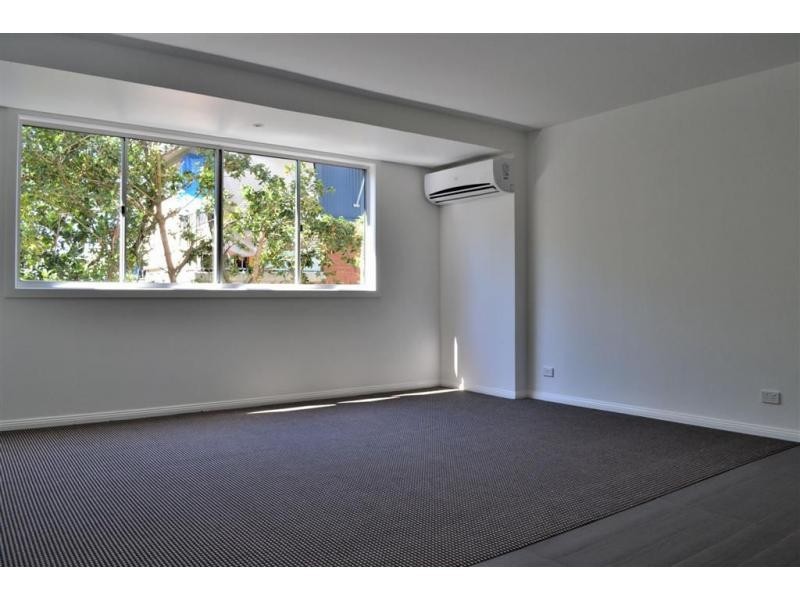 28 Hawthorne Street, Woolloongabba QLD 4102