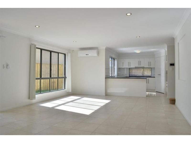 6 Sandalwood Street, Thornlands QLD 4164