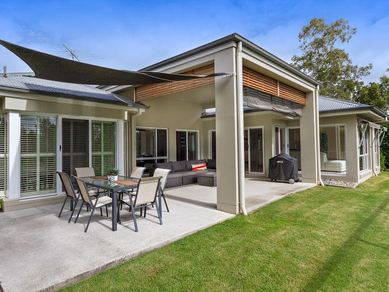 85 Daintree Place, Riverhills QLD 4074