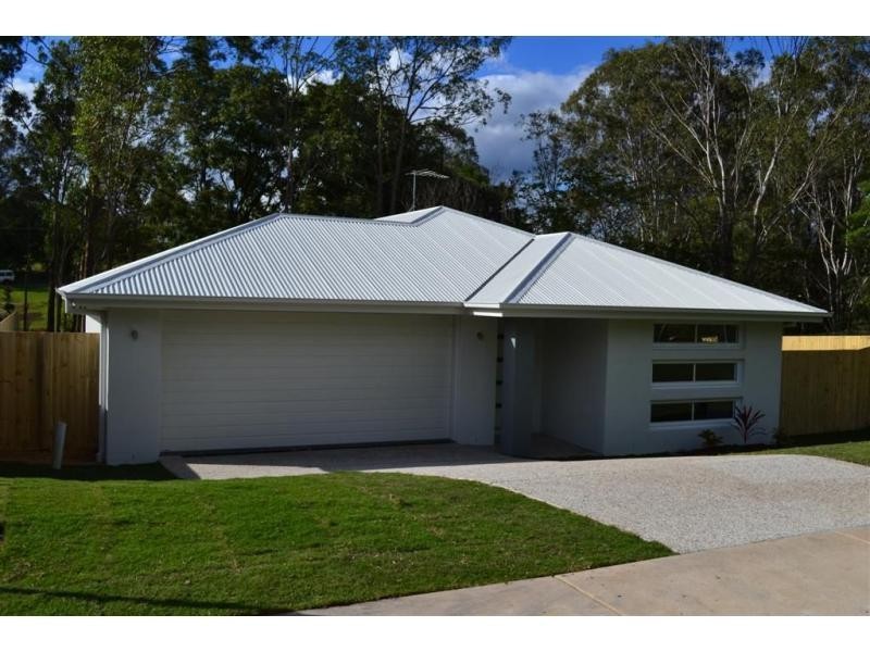 36 Knightsbridge Drive, Chuwar QLD 4306