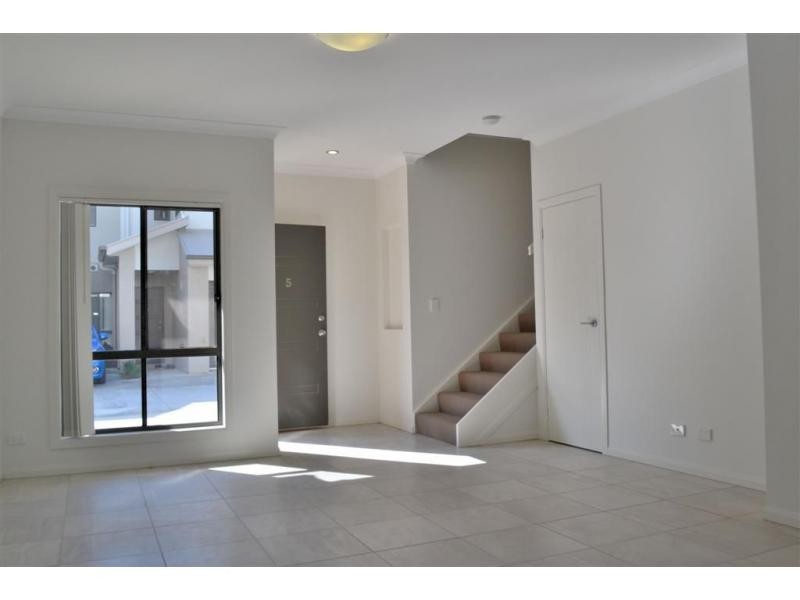 9 Michelle Court, Cleveland QLD 4163