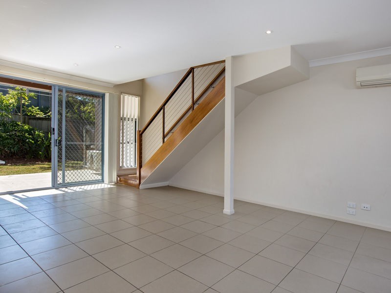 2/21 Bartlett Street, Morningside QLD 4170