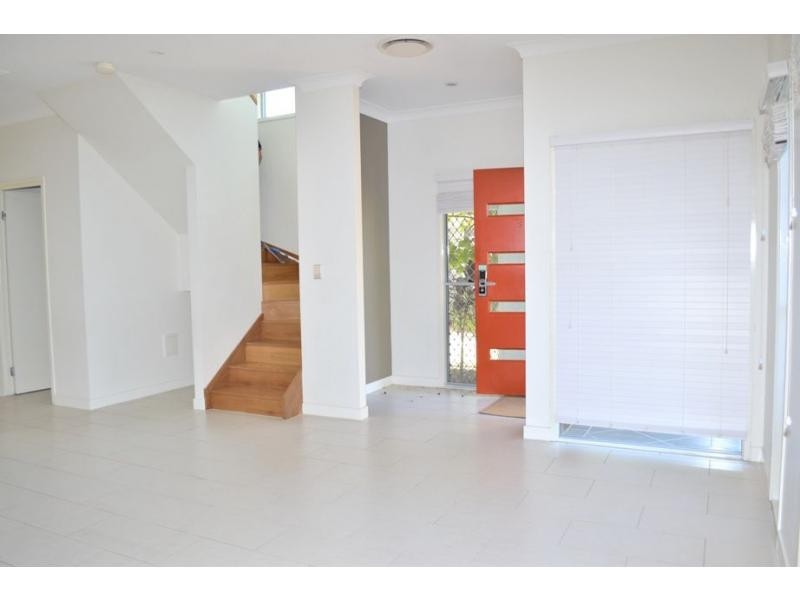 29 Kennard Street, Corinda QLD 4075