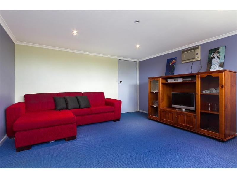 232 Broadwater Road, Mansfield QLD 4122