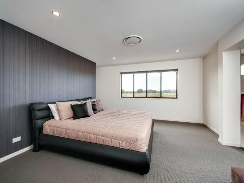 18 Aspire Street, Rochedale QLD 4123