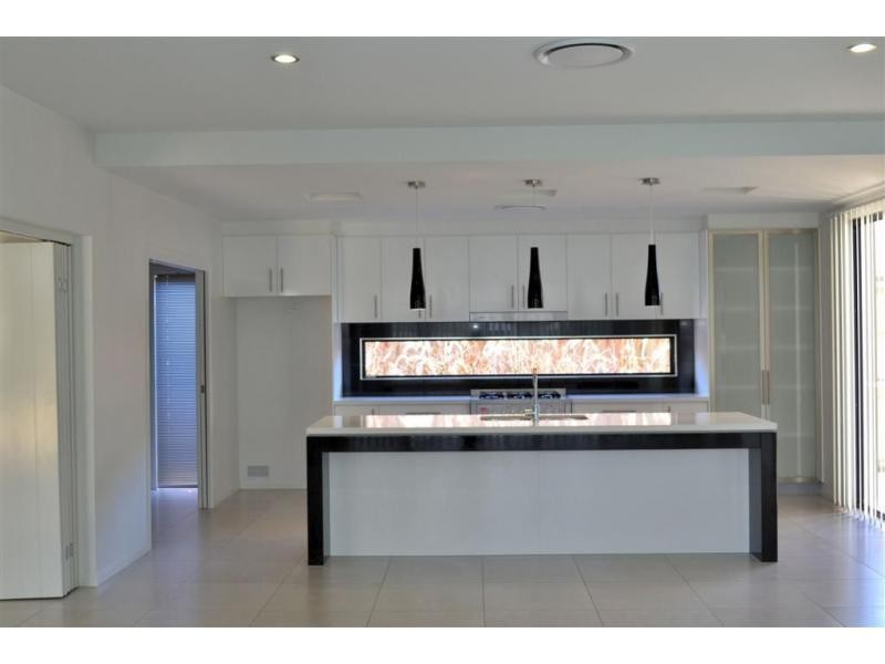 4 Elderberry Street, Thornlands QLD 4164