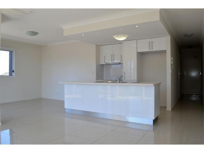 60 Ernest Street, Manly QLD 4179