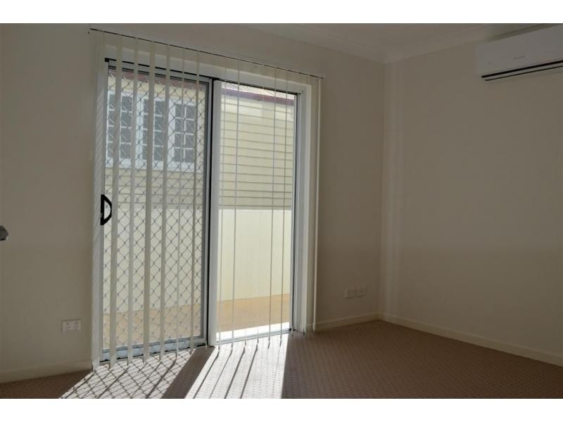 60 Ernest Street, Manly QLD 4179