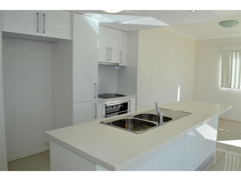 60 Ernest Street, Manly QLD 4179