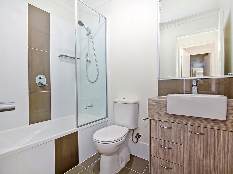 3/11 Cottenham Street, Fairfield QLD 4103