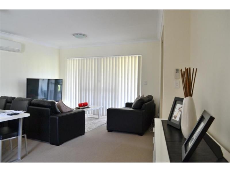 3/9 Victor Street, Holland Park QLD 4121