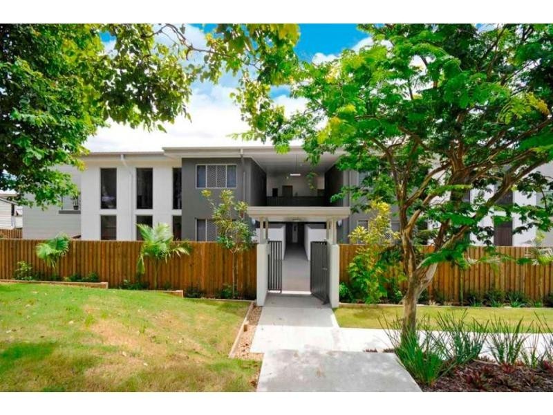 24/11 Riding Road, Hawthorne QLD 4171
