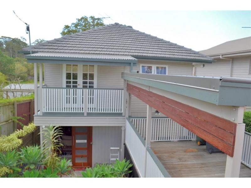 22 Sorbiston Street, Holland Park West QLD 4121