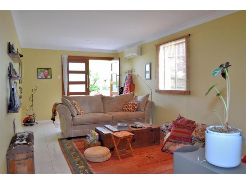 22 Sorbiston Street, Holland Park West QLD 4121