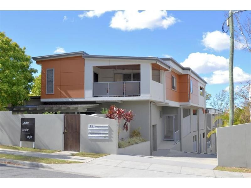 19 Riverton Street, Clayfield QLD 4011