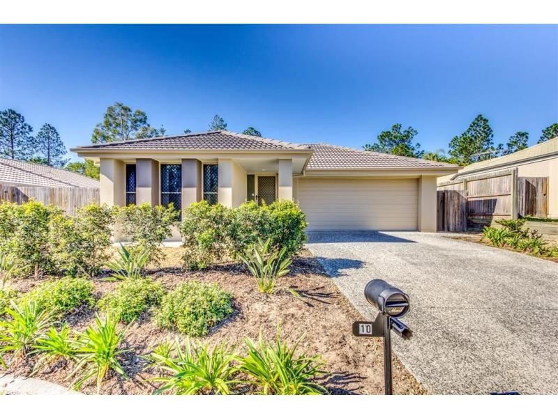 10 Lachlan Lane, Hillcrest QLD 4118