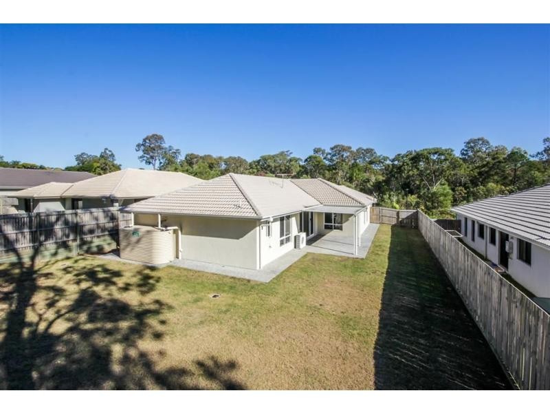 18 Lachlan Lane, Hillcrest QLD 4118