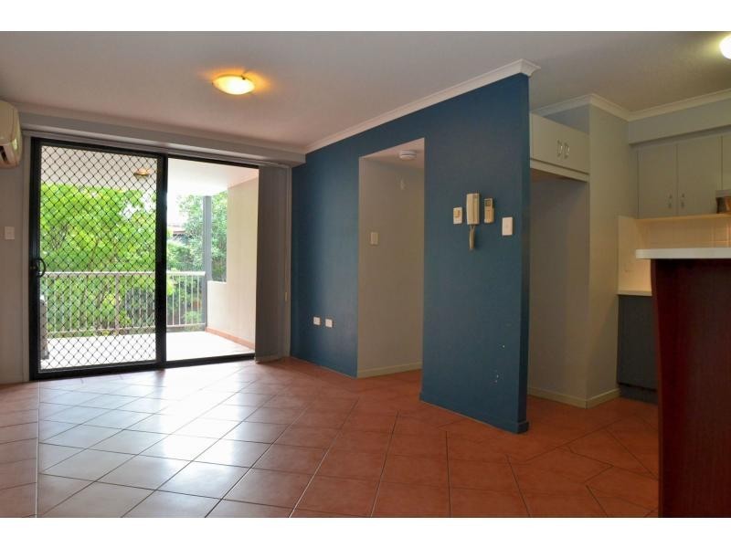 10/106 Linton Street, Kangaroo Point QLD 4169