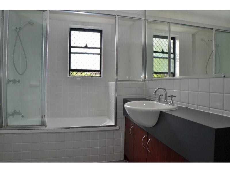 10/106 Linton Street, Kangaroo Point QLD 4169