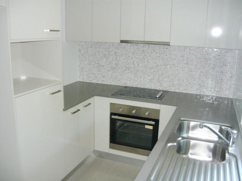 8/12 Hedges Avenue, Sherwood QLD 4075