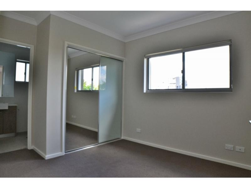 37 Conner Street, Kangaroo Point QLD 4169