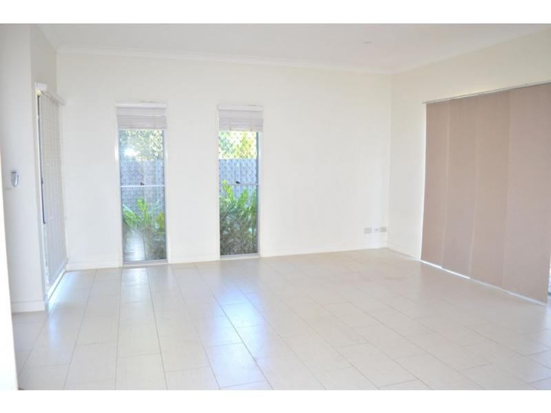 8/29 Kennard Street, Corinda QLD 4075