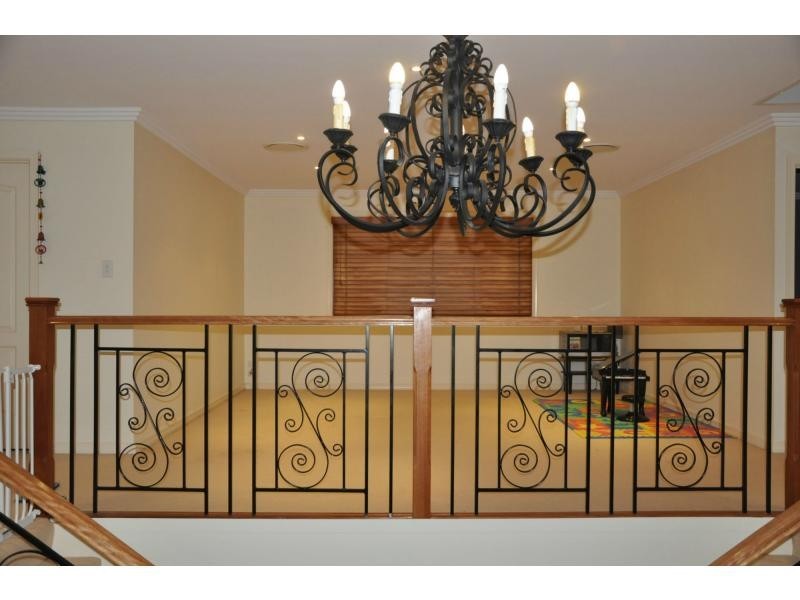 13 Grasmere Place, Carindale QLD 4152