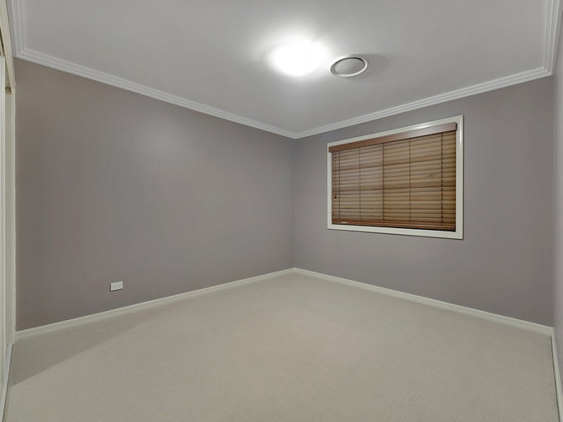 13 Grasmere Place, Carindale QLD 4152