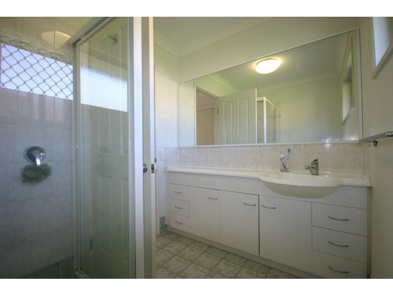Unit 11/154 Albany Creek Road, Aspley QLD 4034